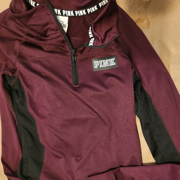 Pink Ultimate half zip pullover - Picture 2 of 4